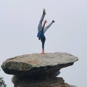 Meet your Posher, Adrian